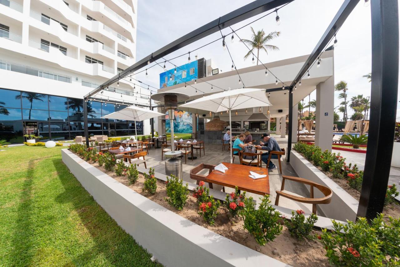 The Inn At Mazatlán Εξωτερικό φωτογραφία The Beach Club at the Sheraton El Jefe Hotel